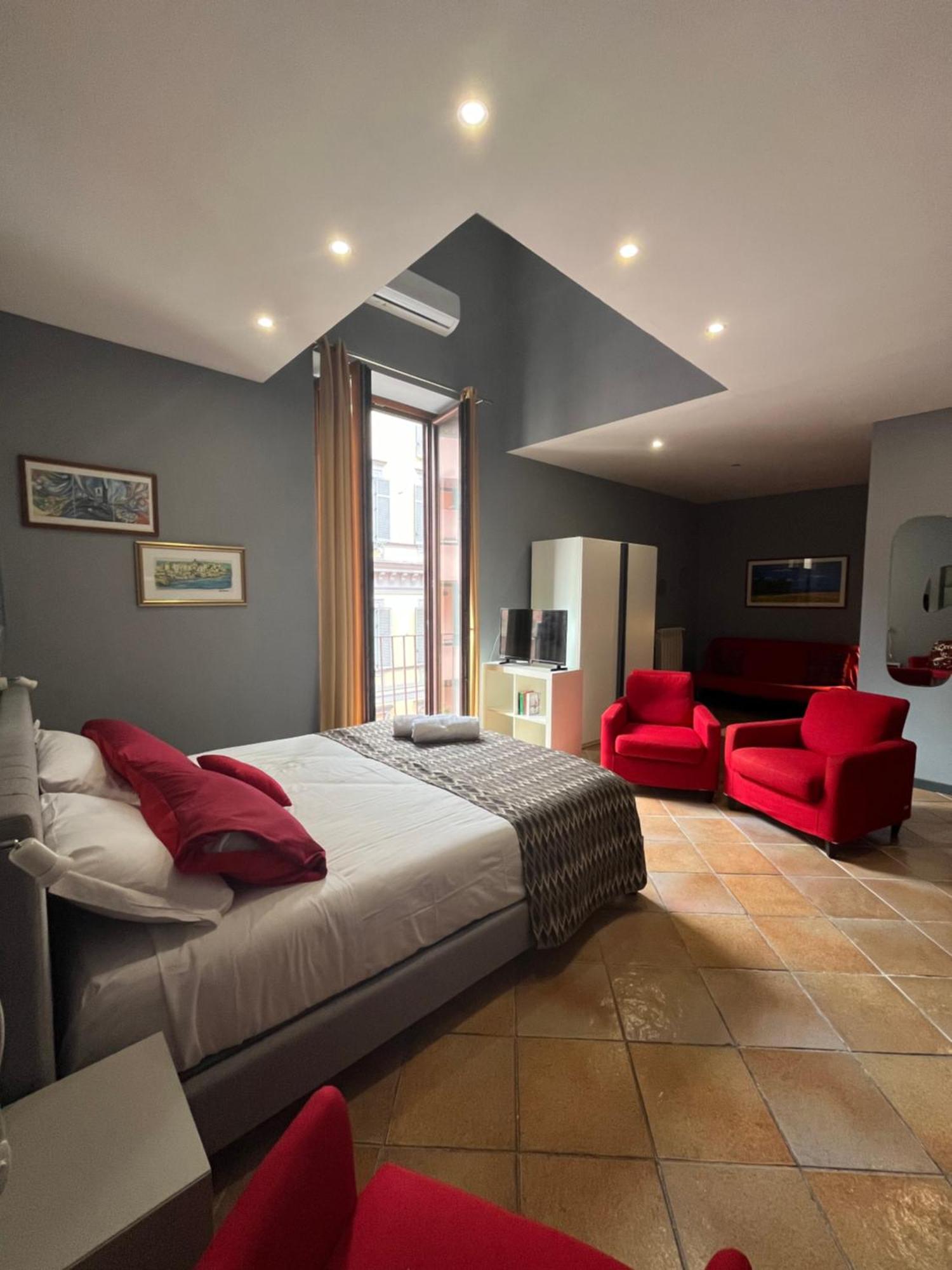 Naples Luxury Suites B&B Eksteriør bilde