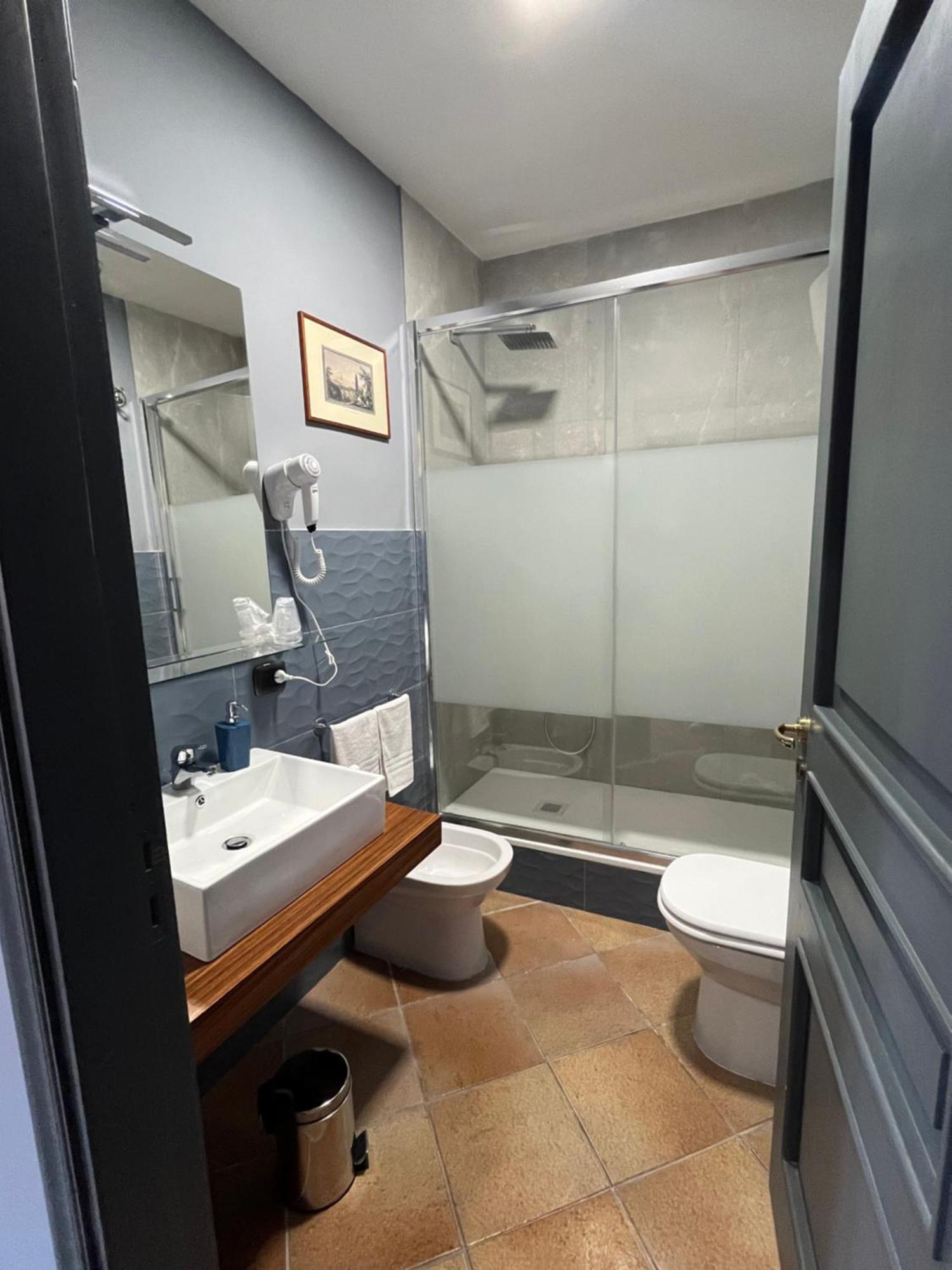 Naples Luxury Suites B&B Eksteriør bilde
